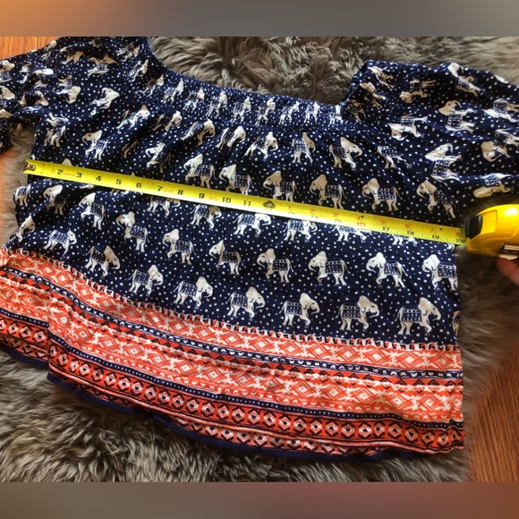 Navy & Orange on/off shoulder elephant print top - Picture 8 of 9